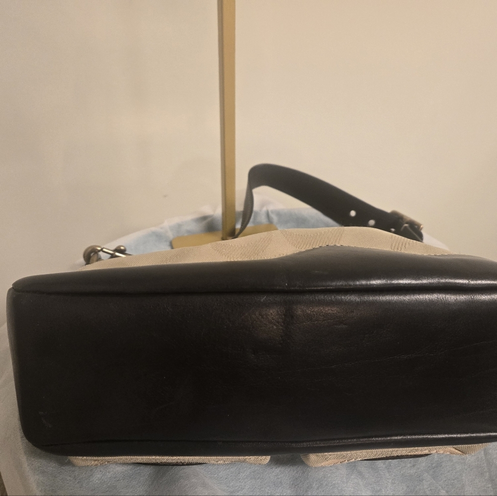 Coach Y2K Double Turnlock Shoulderbag - Picture 9 of 16